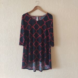 Women's Tunic Top Ogee Geometric Pattern Black Red 3/4 Sleeve Sz Medium